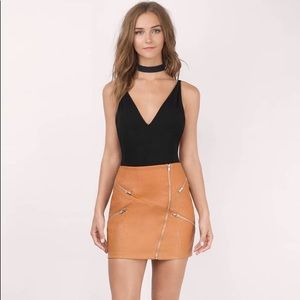 Tobi Black Body Suit ✨