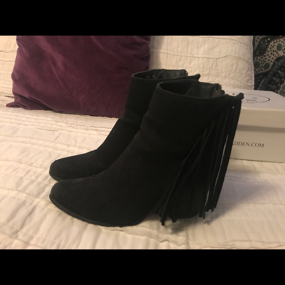 Black fringe zip up booties