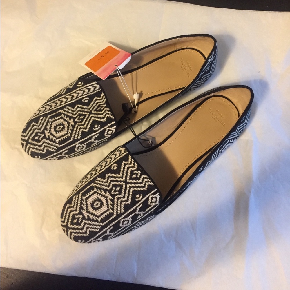 BNWT Zara flats