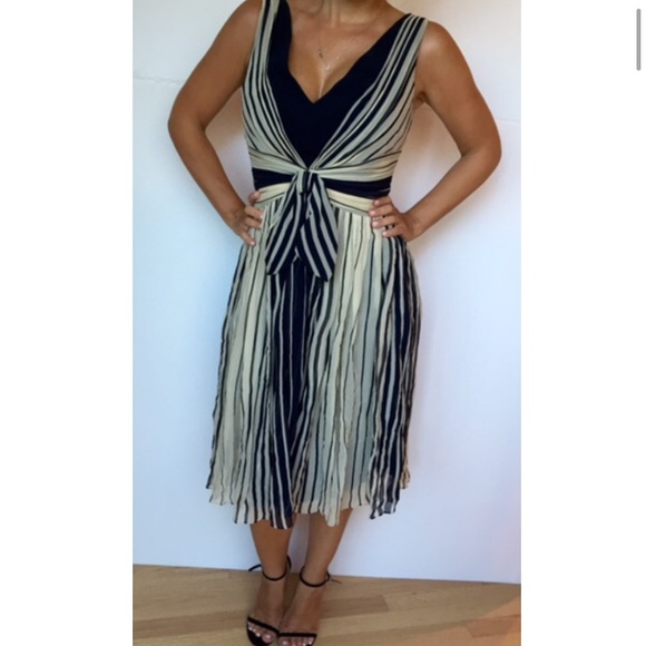 ESCADA designer dress black and white - Picture 1 of 7