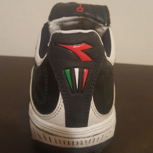 Diadora Indoor Turf Soccer Shoes 7.5