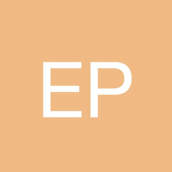 Meet your Posher, Esmeralda - Picture 1 of 1