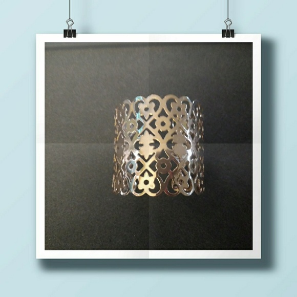 GORGEOUS BRAND NEW HANDMADE HANDCRAFTED BRACELET - Picture 2 of 3