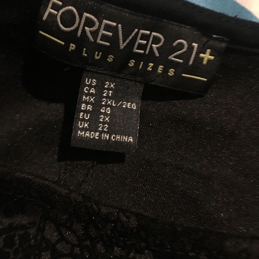 Black tank top design