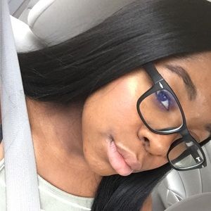 Meet your Posher, Asia