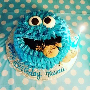 Meet your Posher, Zahra