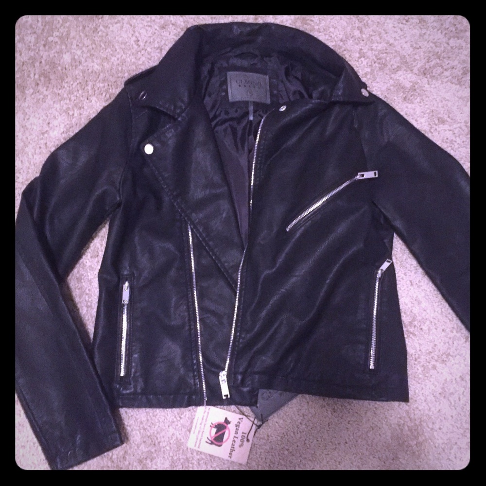 Ci Sono vegan leather jacket.