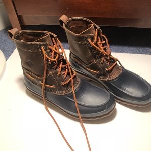 Sperry duck boots size 10.5