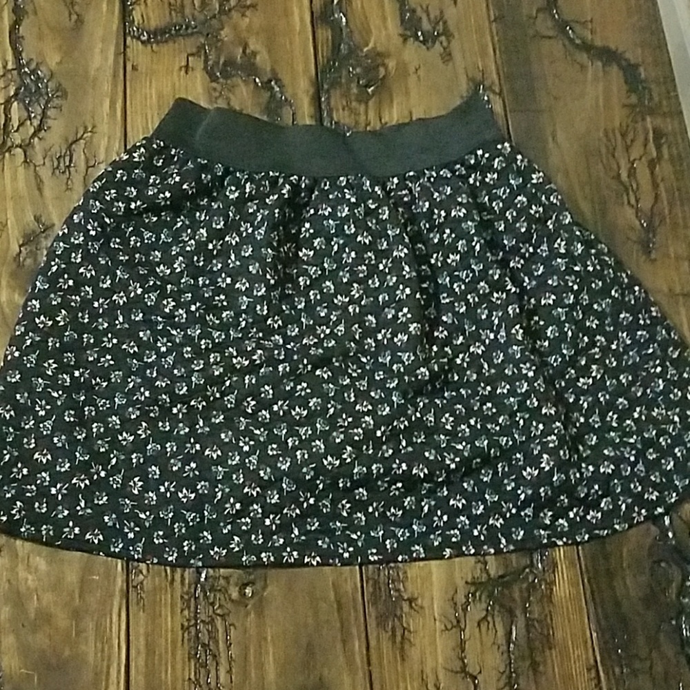 Quilt flower skirt size medium