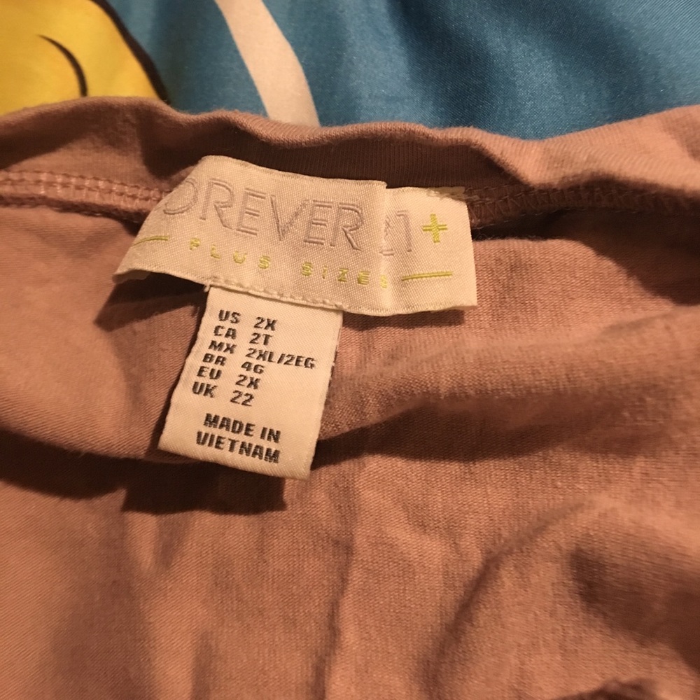 Forever 21 pink shirt