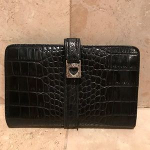 Brighton Wallet