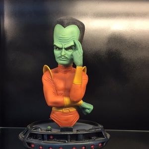 Meet your Posher, Nelson