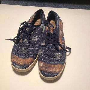Toms shoes 11.5