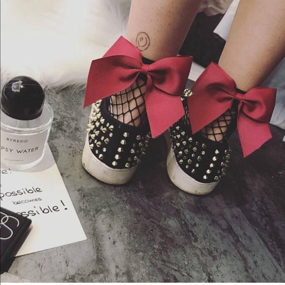 2 for $10 Ruffle Fishnet Ankle High Socks Bow - Picture 2 of 5