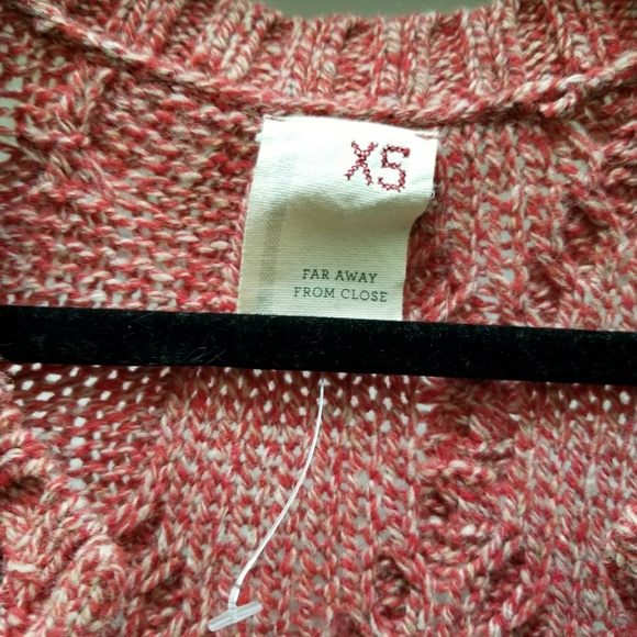 sweater - Picture 4 of 8