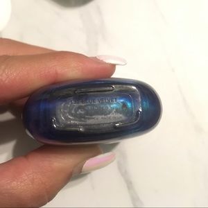 Marc Jacobs - 132 Blue Velvet