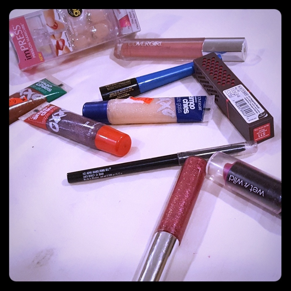 Make-up AND nail bundle!