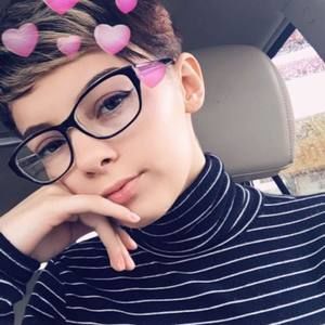 Meet your Posher, Isis