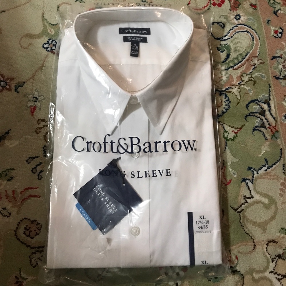 Croft & Barrow Long Sleeve Classic Fit Dress Shirt