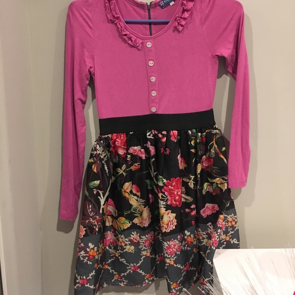 Truly Me Size 12 Long Sleeve Buttoned Dress