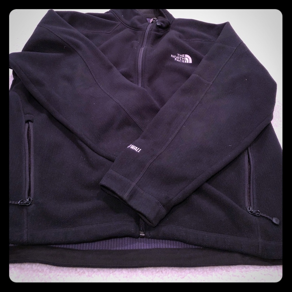 ❌Final price drop North face wind wall fleece