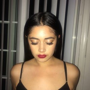 Meet your Posher, Eve