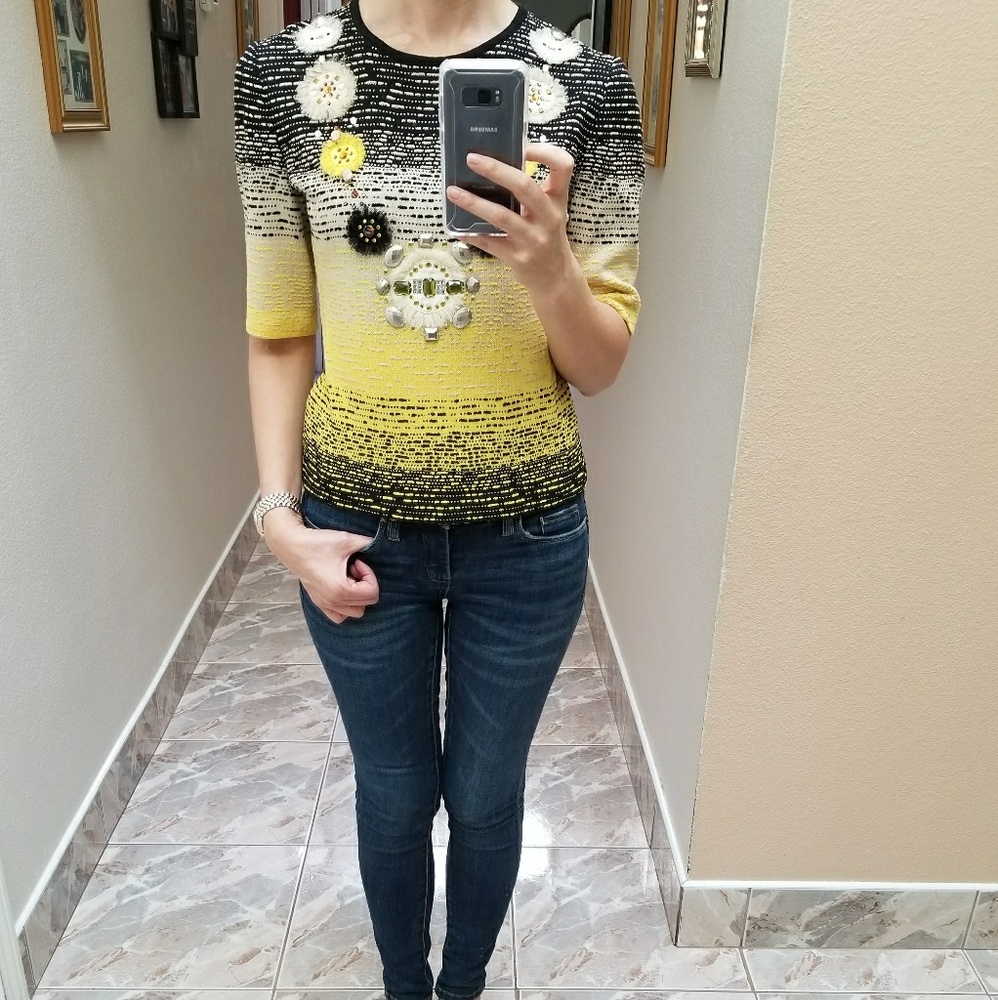 Top - Picture 4 of 8