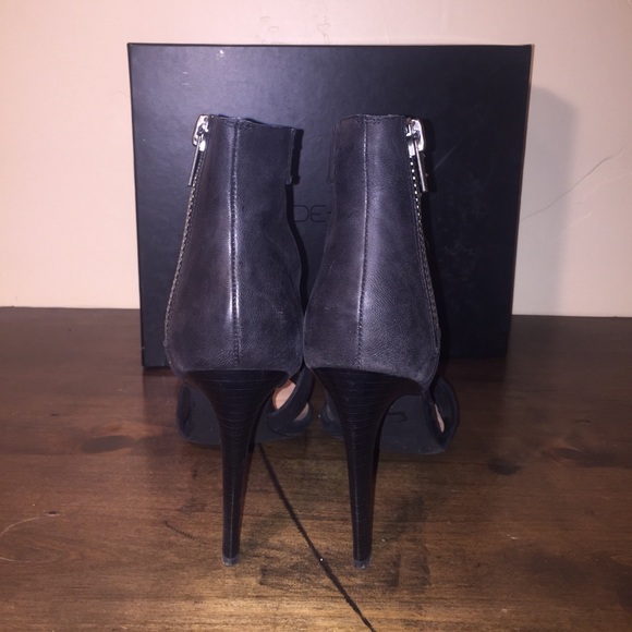 Joe's Ali Leather & Suede Heels - Picture 4 of 5