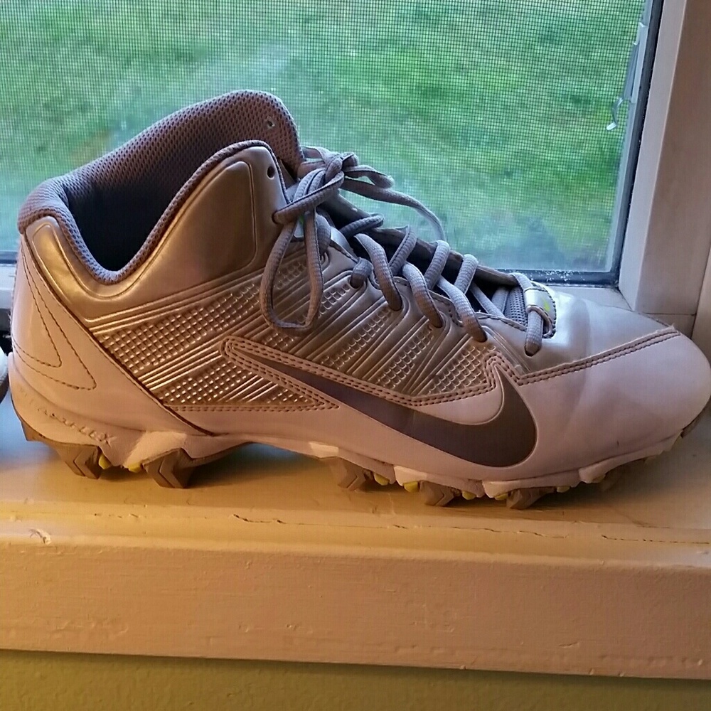 Nike Cleats Sz. 9.5