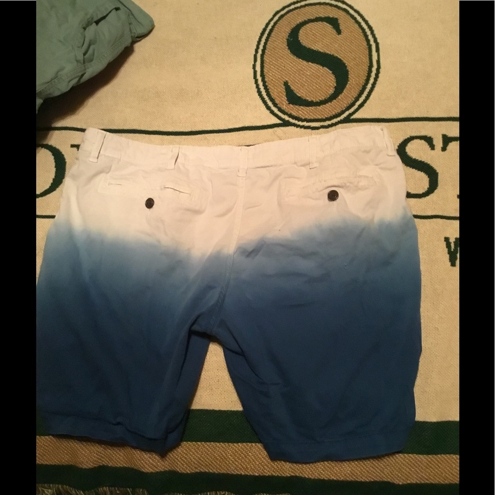 Shorts - Picture 2 of 2