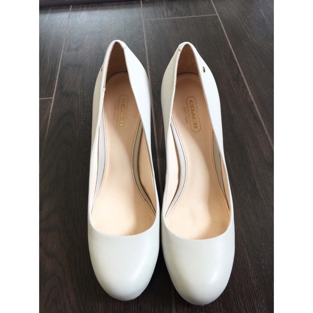 Coach white high heel shoes with logo print heel