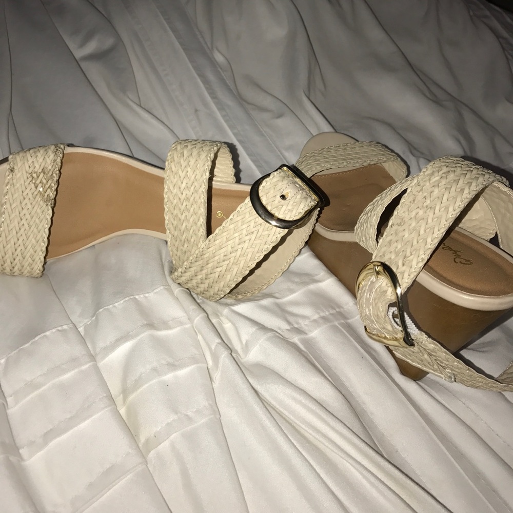Cute heals - Picture 3 of 4