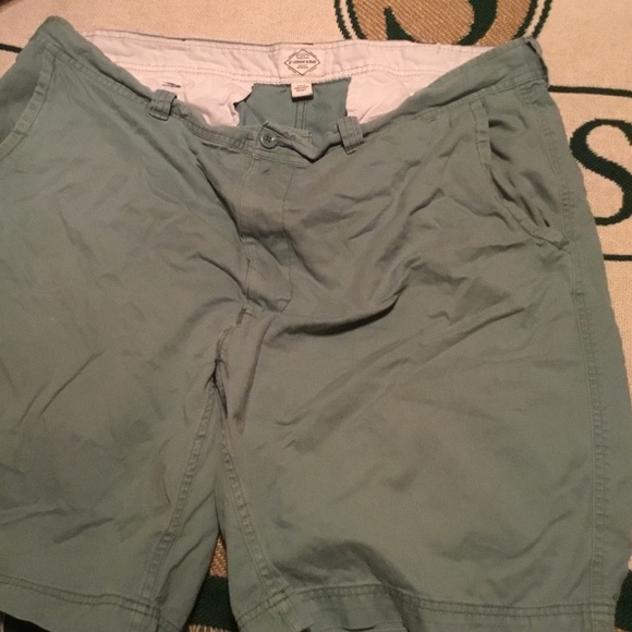 Shorts - Picture 1 of 2
