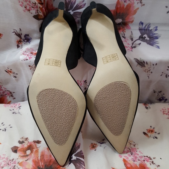 Black heels - Picture 4 of 4