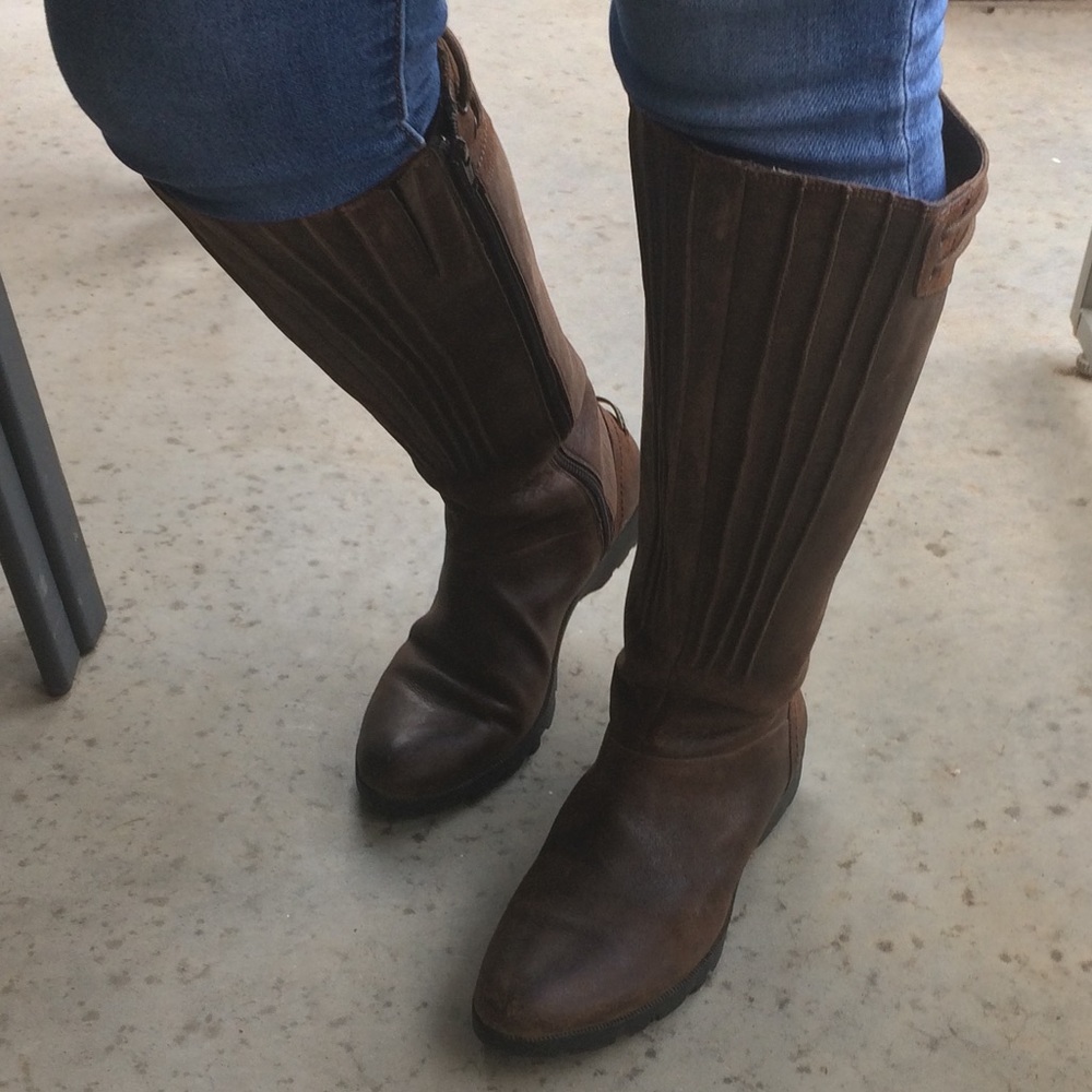 🍁 Brown Merrell boots 🍂