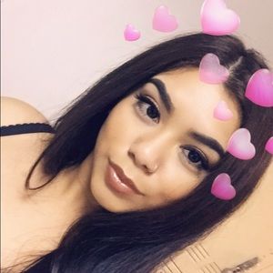 Meet your Posher, Naomi