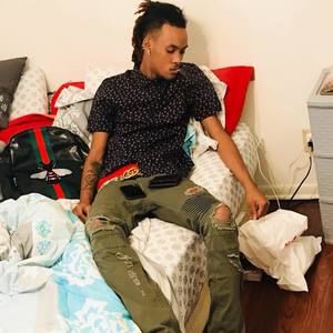 Meet your Posher, Johnathan