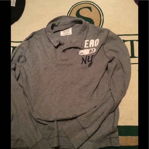 Long sleeve pull over - Picture 1 of 1