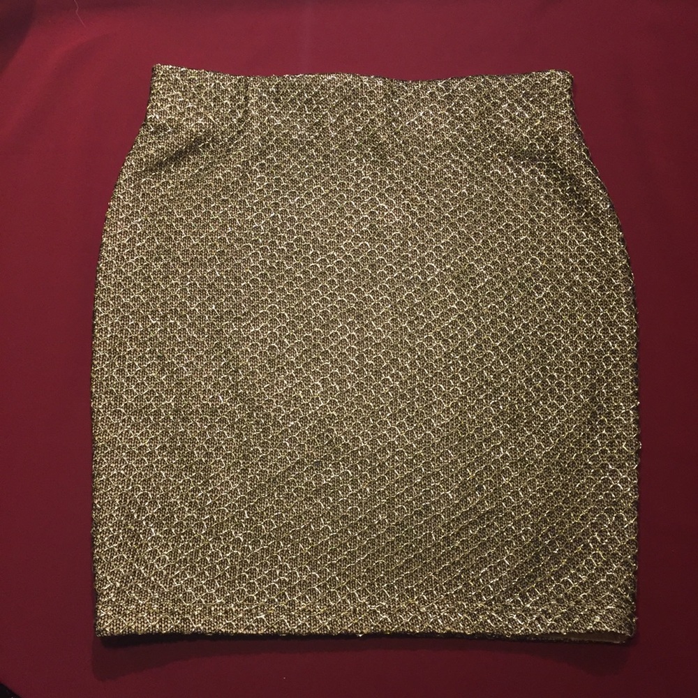 Wow Couture Gold Chain Mini Skirt- Medium