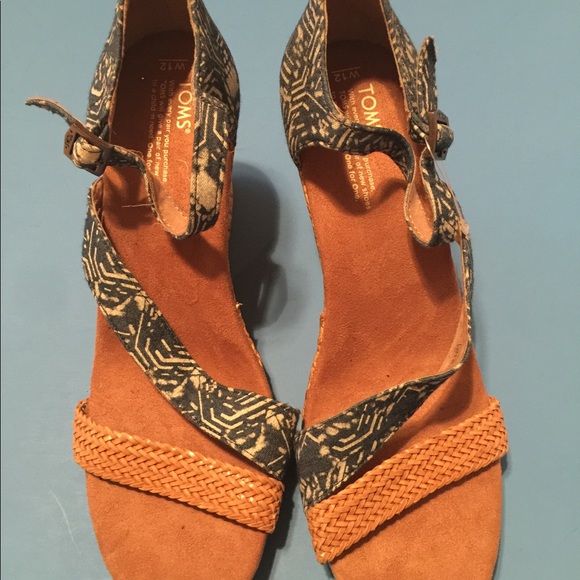 Toms Wedges NWOT - Picture 2 of 6