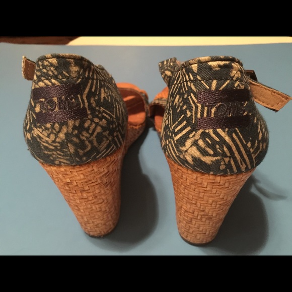 Toms Wedges NWOT - Picture 3 of 6