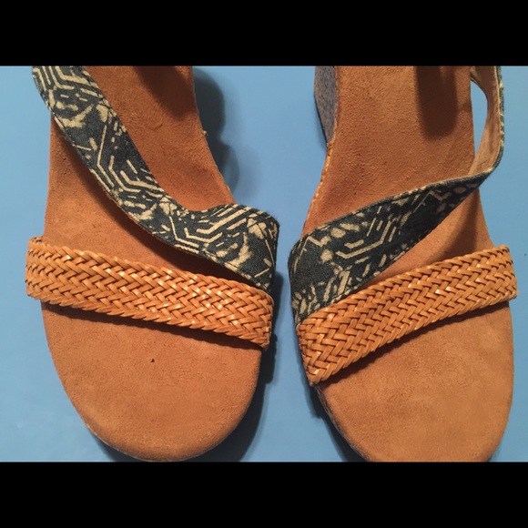 Toms Wedges NWOT - Picture 5 of 6