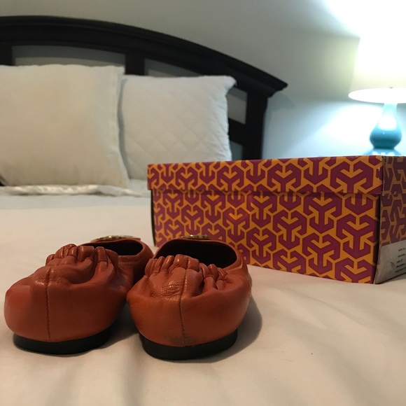 Tory Burch Orange and Gold Gameday Reva Flats - Picture 5 of 5