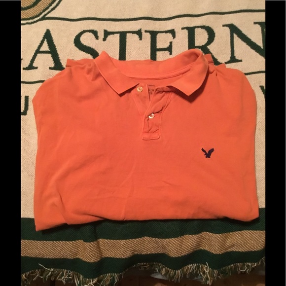 Polos - Picture 2 of 6