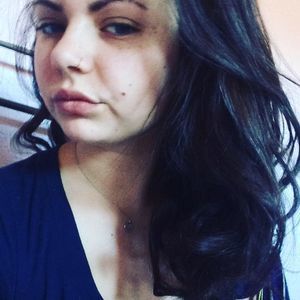 Meet your Posher, Mia