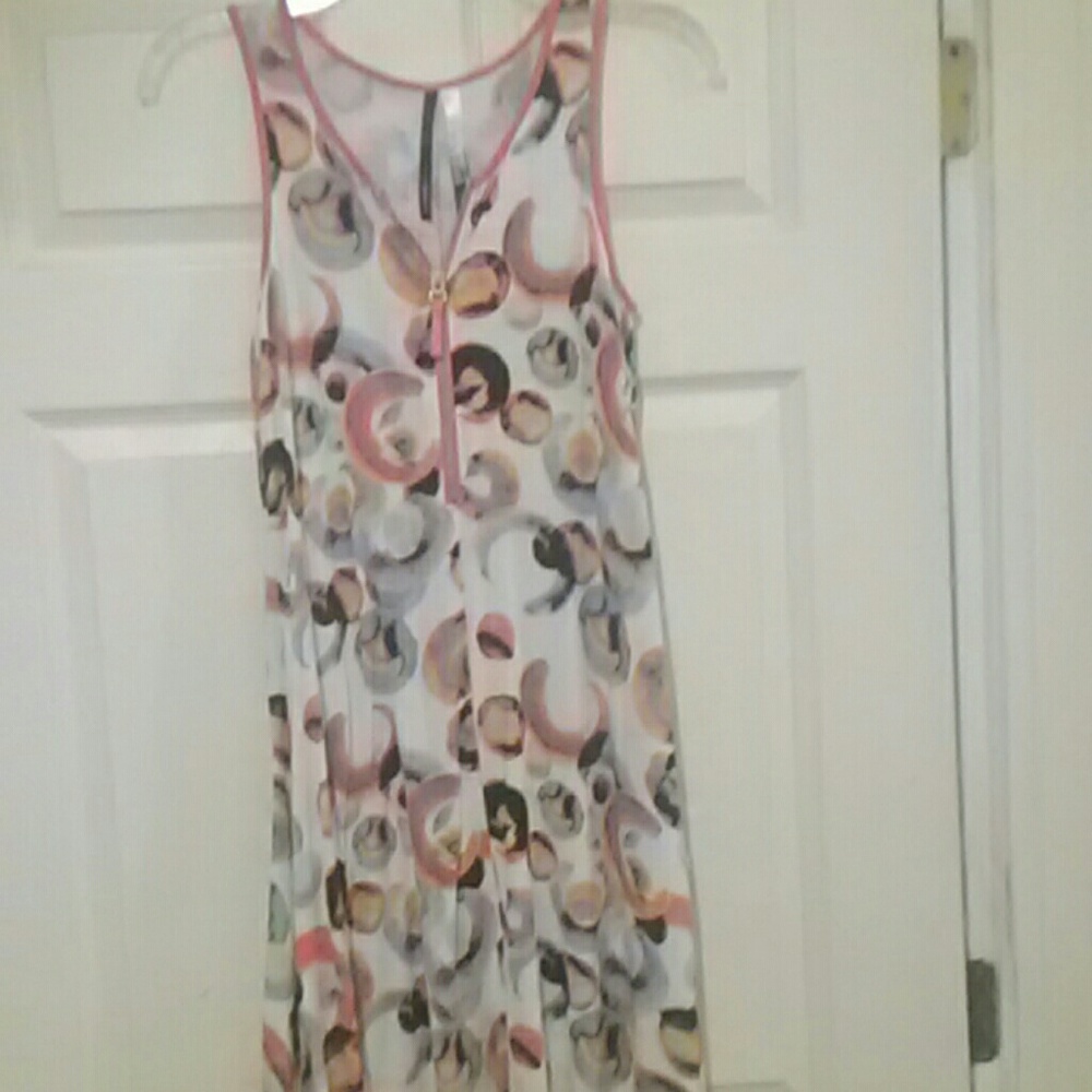Kensie Pink Patterned summer dress