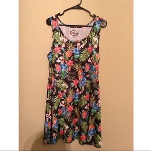 NWOT Disney Tropical Stitch Plus Size Dress