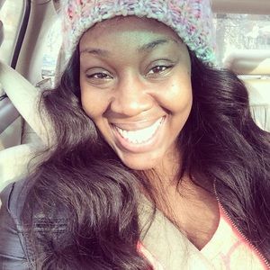 Meet your Posher, Davida