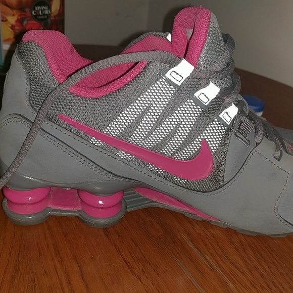 *🚫sold🚫More pica of my Nike shox - Picture 2 of 5