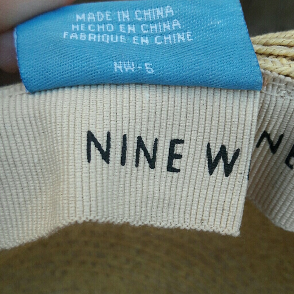 Nine West had - Picture 3 of 4